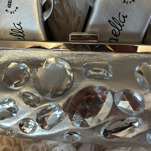 Matching set - Picture 5 of 9